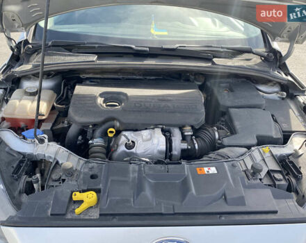 Серый Форд Фокус, объемом двигателя 1.5 л и пробегом 276 тыс. км за 8800 $, фото 2 на Automoto.ua