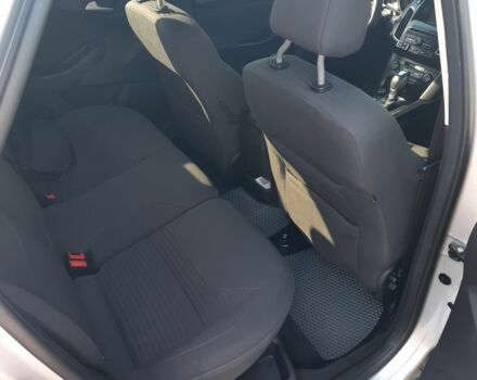 Сірий Форд Фокус, об'ємом двигуна 2 л та пробігом 293 тис. км за 11500 $, фото 6 на Automoto.ua