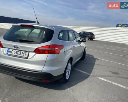Серый Форд Фокус, объемом двигателя 1.5 л и пробегом 276 тыс. км за 8800 $, фото 8 на Automoto.ua