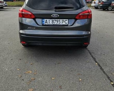 Сірий Форд Фокус, об'ємом двигуна 1.5 л та пробігом 238 тис. км за 10800 $, фото 5 на Automoto.ua