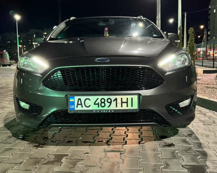 Серый Форд Фокус, объемом двигателя 1.5 л и пробегом 280 тыс. км за 12000 $, фото 9 на Automoto.ua