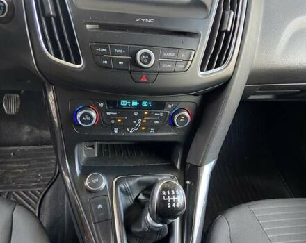 Серый Форд Фокус, объемом двигателя 2 л и пробегом 283 тыс. км за 9550 $, фото 17 на Automoto.ua