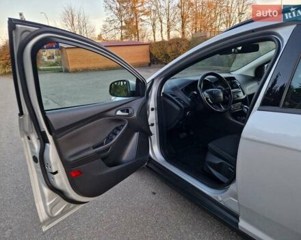 Серый Форд Фокус, объемом двигателя 1.5 л и пробегом 187 тыс. км за 9900 $, фото 52 на Automoto.ua