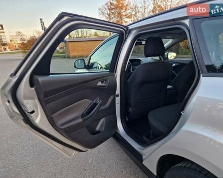 Серый Форд Фокус, объемом двигателя 1.5 л и пробегом 187 тыс. км за 9900 $, фото 48 на Automoto.ua