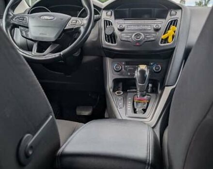 Серый Форд Фокус, объемом двигателя 1.5 л и пробегом 303 тыс. км за 9200 $, фото 18 на Automoto.ua