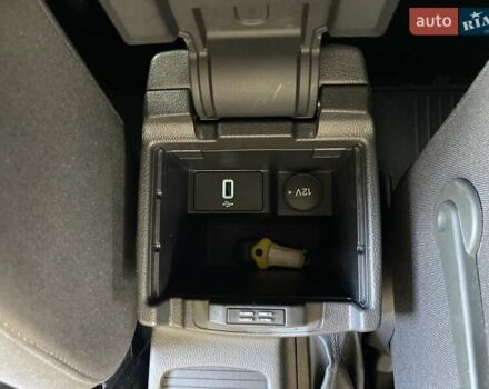 Серый Форд Фокус, объемом двигателя 2 л и пробегом 283 тыс. км за 9550 $, фото 16 на Automoto.ua