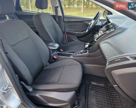 Серый Форд Фокус, объемом двигателя 1.5 л и пробегом 187 тыс. км за 9900 $, фото 8 на Automoto.ua