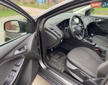 Серый Форд Фокус, объемом двигателя 2 л и пробегом 283 тыс. км за 9550 $, фото 23 на Automoto.ua