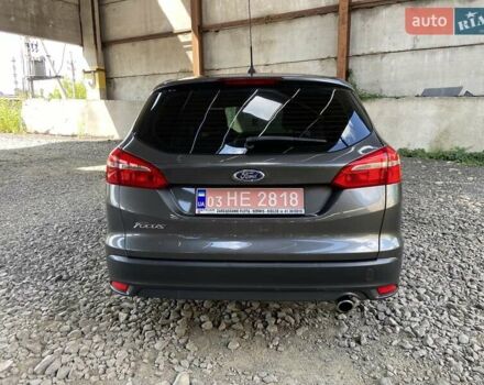 Серый Форд Фокус, объемом двигателя 2 л и пробегом 283 тыс. км за 9550 $, фото 5 на Automoto.ua