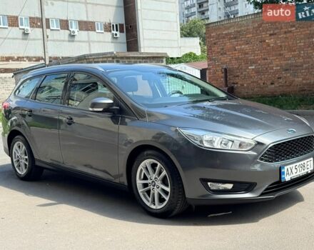 Сірий Форд Фокус, об'ємом двигуна 1 л та пробігом 57 тис. км за 8600 $, фото 1 на Automoto.ua