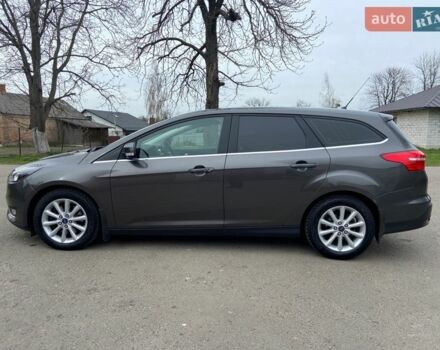 Серый Форд Фокус, объемом двигателя 2 л и пробегом 283 тыс. км за 8850 $, фото 5 на Automoto.ua