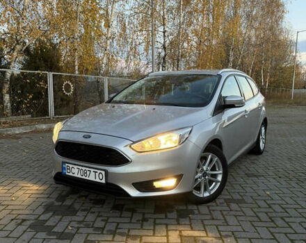 Сірий Форд Фокус, об'ємом двигуна 1.5 л та пробігом 193 тис. км за 10600 $, фото 1 на Automoto.ua