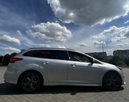 Серый Форд Фокус, объемом двигателя 2 л и пробегом 230 тыс. км за 12300 $, фото 10 на Automoto.ua