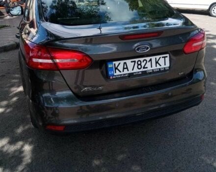 Сірий Форд Фокус, об'ємом двигуна 2 л та пробігом 105 тис. км за 9000 $, фото 2 на Automoto.ua