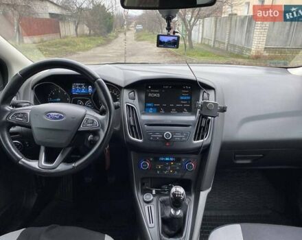 Серый Форд Фокус, объемом двигателя 1.5 л и пробегом 195 тыс. км за 9700 $, фото 39 на Automoto.ua