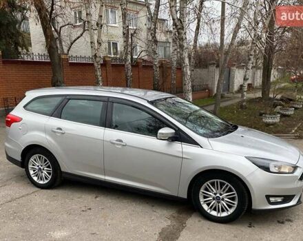 Серый Форд Фокус, объемом двигателя 1.5 л и пробегом 195 тыс. км за 9700 $, фото 13 на Automoto.ua