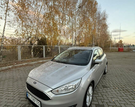 Сірий Форд Фокус, об'ємом двигуна 1.5 л та пробігом 193 тис. км за 10600 $, фото 2 на Automoto.ua