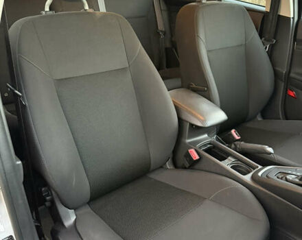 Сірий Форд Фокус, об'ємом двигуна 1.5 л та пробігом 193 тис. км за 10600 $, фото 22 на Automoto.ua