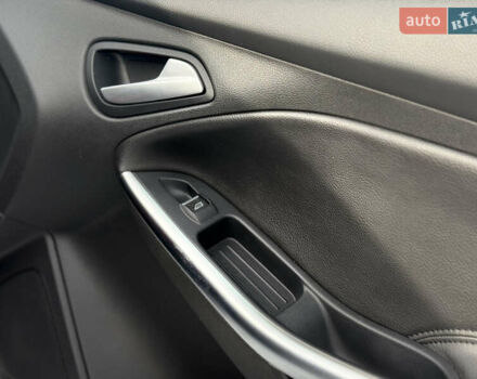 Серый Форд Фокус, объемом двигателя 2 л и пробегом 233 тыс. км за 13300 $, фото 41 на Automoto.ua