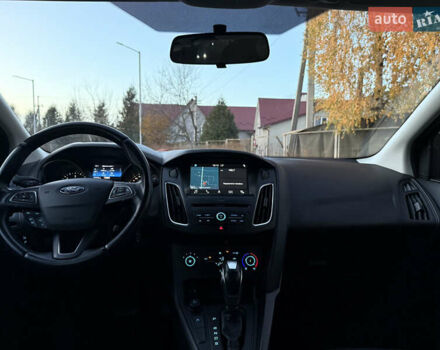 Сірий Форд Фокус, об'ємом двигуна 1.5 л та пробігом 193 тис. км за 10600 $, фото 15 на Automoto.ua