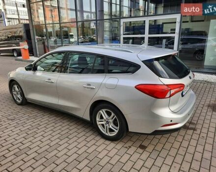 Серый Форд Фокус, объемом двигателя 1.5 л и пробегом 176 тыс. км за 13499 $, фото 5 на Automoto.ua