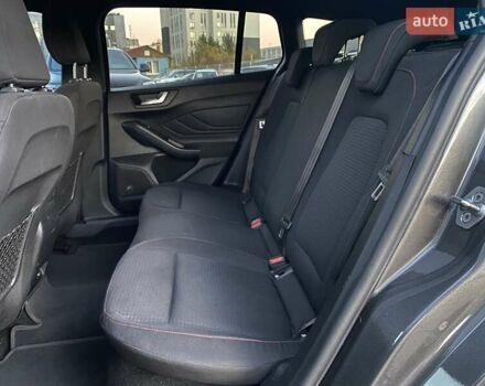 Серый Форд Фокус, объемом двигателя 1.5 л и пробегом 158 тыс. км за 14700 $, фото 18 на Automoto.ua