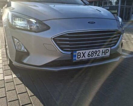 Сірий Форд Фокус, об'ємом двигуна 1.5 л та пробігом 180 тис. км за 13600 $, фото 1 на Automoto.ua