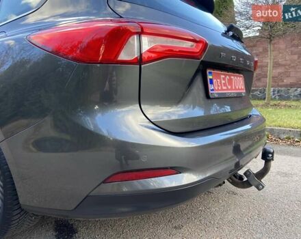 Серый Форд Фокус, объемом двигателя 1.5 л и пробегом 193 тыс. км за 12700 $, фото 17 на Automoto.ua