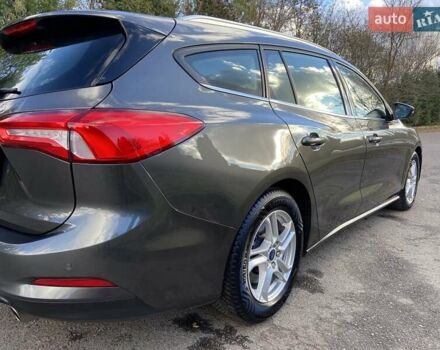 Серый Форд Фокус, объемом двигателя 1.5 л и пробегом 193 тыс. км за 12700 $, фото 10 на Automoto.ua