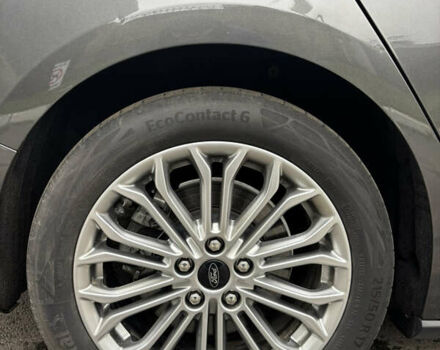 Сірий Форд Фокус, об'ємом двигуна 1 л та пробігом 190 тис. км за 9000 $, фото 39 на Automoto.ua