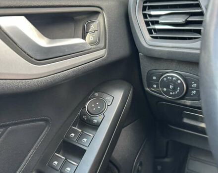 Серый Форд Фокус, объемом двигателя 1.5 л и пробегом 170 тыс. км за 12800 $, фото 15 на Automoto.ua