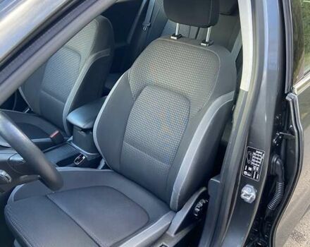 Серый Форд Фокус, объемом двигателя 1.5 л и пробегом 193 тыс. км за 12700 $, фото 19 на Automoto.ua