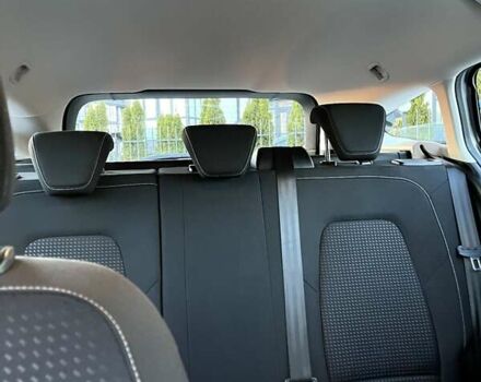 Серый Форд Фокус, объемом двигателя 1.5 л и пробегом 190 тыс. км за 13200 $, фото 22 на Automoto.ua