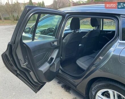 Серый Форд Фокус, объемом двигателя 1.5 л и пробегом 193 тыс. км за 12700 $, фото 20 на Automoto.ua