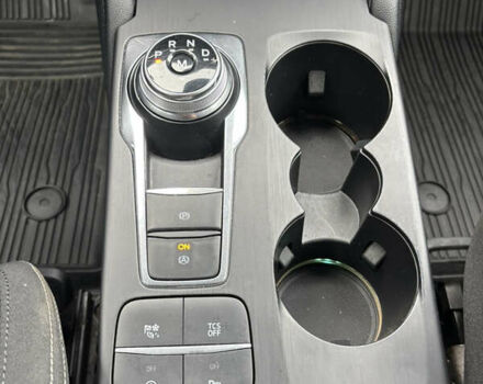 Сірий Форд Фокус, об'ємом двигуна 1 л та пробігом 190 тис. км за 9000 $, фото 12 на Automoto.ua