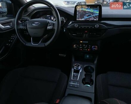 Серый Форд Фокус, объемом двигателя 1.5 л и пробегом 158 тыс. км за 14700 $, фото 19 на Automoto.ua