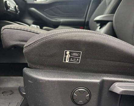 Сірий Форд Фокус, об'ємом двигуна 1 л та пробігом 190 тис. км за 9000 $, фото 25 на Automoto.ua