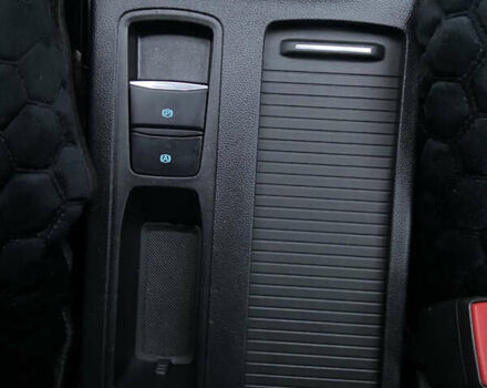 Серый Форд Фокус, объемом двигателя 1.5 л и пробегом 206 тыс. км за 12500 $, фото 33 на Automoto.ua