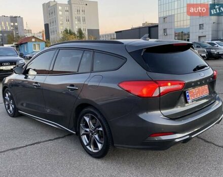 Серый Форд Фокус, объемом двигателя 1.5 л и пробегом 158 тыс. км за 14700 $, фото 3 на Automoto.ua