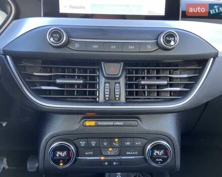 Серый Форд Фокус, объемом двигателя 1.5 л и пробегом 193 тыс. км за 12700 $, фото 35 на Automoto.ua