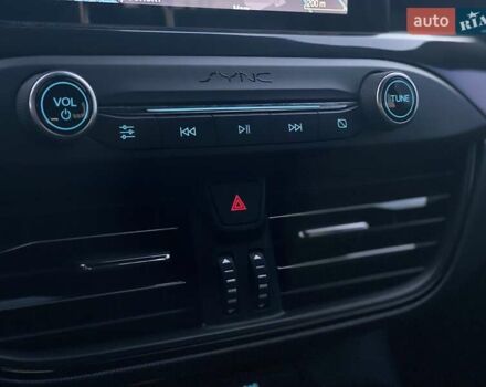 Серый Форд Фокус, объемом двигателя 1.5 л и пробегом 158 тыс. км за 14700 $, фото 14 на Automoto.ua