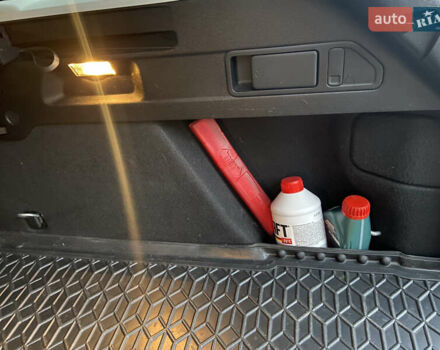 Серый Форд Фокус, объемом двигателя 1.5 л и пробегом 206 тыс. км за 12500 $, фото 13 на Automoto.ua