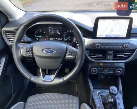 Серый Форд Фокус, объемом двигателя 1.5 л и пробегом 193 тыс. км за 12700 $, фото 29 на Automoto.ua