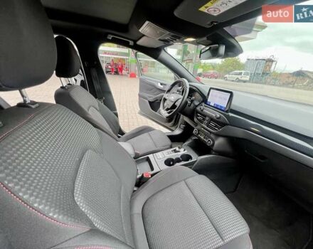 Серый Форд Фокус, объемом двигателя 1.5 л и пробегом 137 тыс. км за 13999 $, фото 29 на Automoto.ua