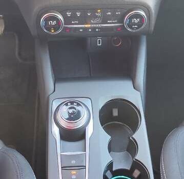 Серый Форд Фокус, объемом двигателя 2 л и пробегом 235 тыс. км за 13499 $, фото 19 на Automoto.ua