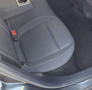 Серый Форд Фокус, объемом двигателя 2 л и пробегом 235 тыс. км за 13499 $, фото 11 на Automoto.ua