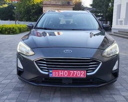 Серый Форд Фокус, объемом двигателя 2 л и пробегом 235 тыс. км за 13499 $, фото 1 на Automoto.ua