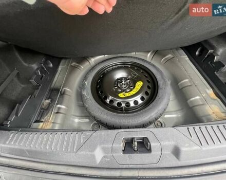 Серый Форд Фокус, объемом двигателя 1.5 л и пробегом 137 тыс. км за 13999 $, фото 25 на Automoto.ua