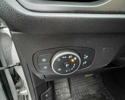 Серый Форд Фокус, объемом двигателя 1.5 л и пробегом 201 тыс. км за 13500 $, фото 8 на Automoto.ua