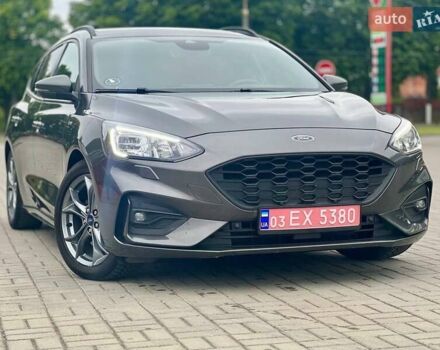Серый Форд Фокус, объемом двигателя 1.5 л и пробегом 137 тыс. км за 13999 $, фото 7 на Automoto.ua